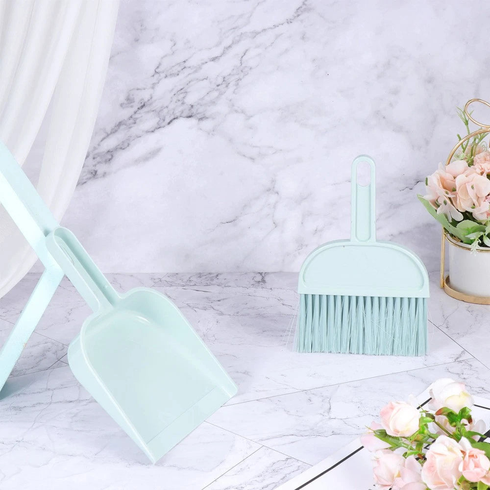 Set of 2 Mini Dustpan Broom Pet Cage Cleaning Supplies Hamster Cleaner