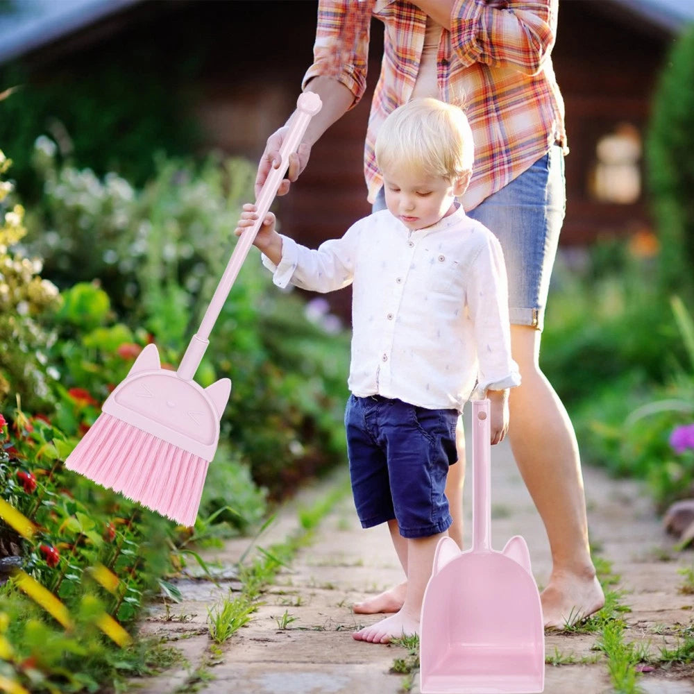 1 set of Kids Broom and Dustpan Kids Broom Dustpan Mini Dustpan and Broom