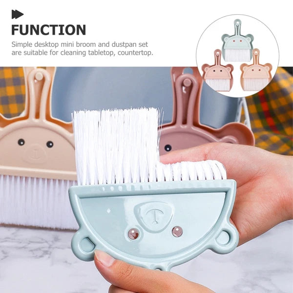 3 Sets Cartoon Broom Dustpan Portable Dustpan Portable Mini Broom-