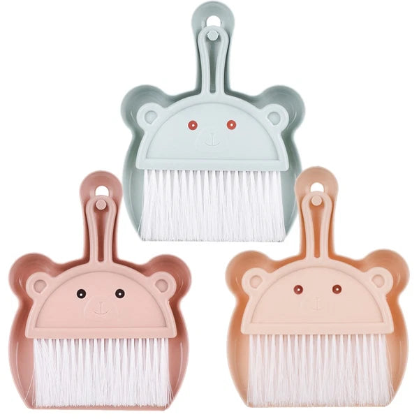3 Sets Cartoon Broom Dustpan Portable Dustpan Portable Mini Broom-