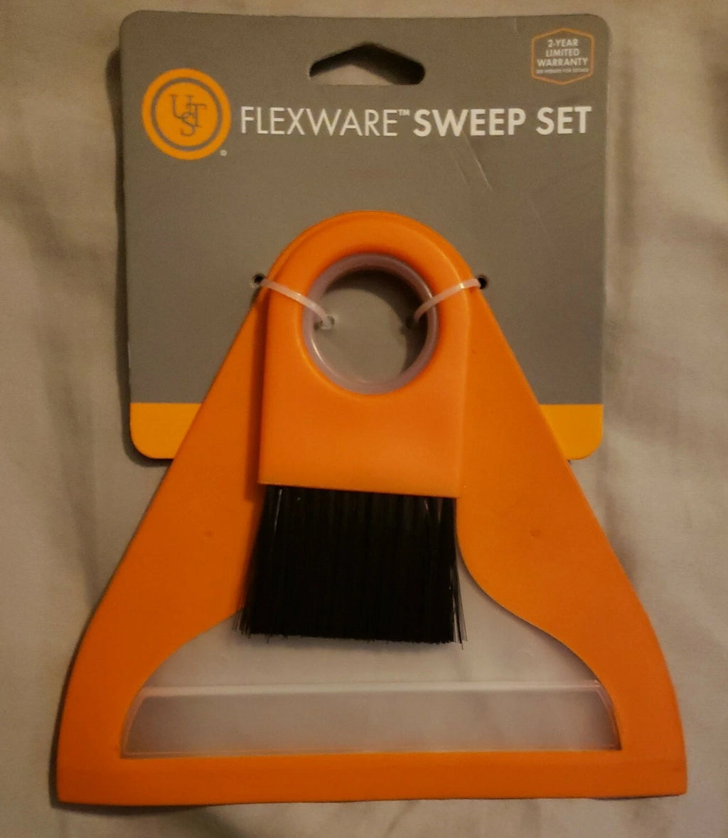 UST FLEXWARE SWEEPSET  w/ Easy Storage Travel▪︎Compact Outdoor Sweeper▪︎Dust Pan