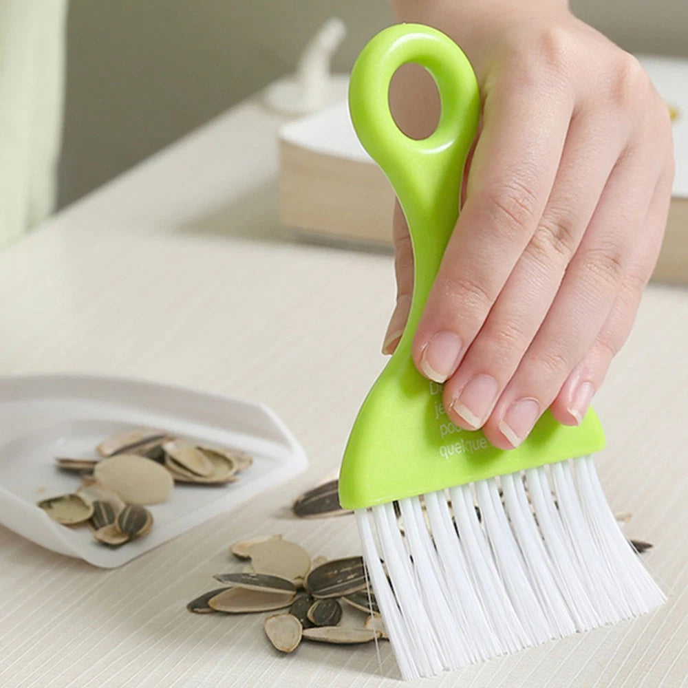 2 Sets Dust Removal Broom Child Mini Keyboard Cleaning Brushes Kit Desk