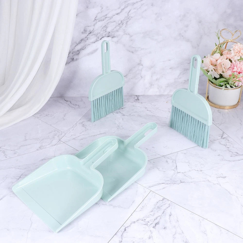 Set of 2 Mini Dustpan Broom Pet Cage Cleaning Supplies Hamster Cleaner