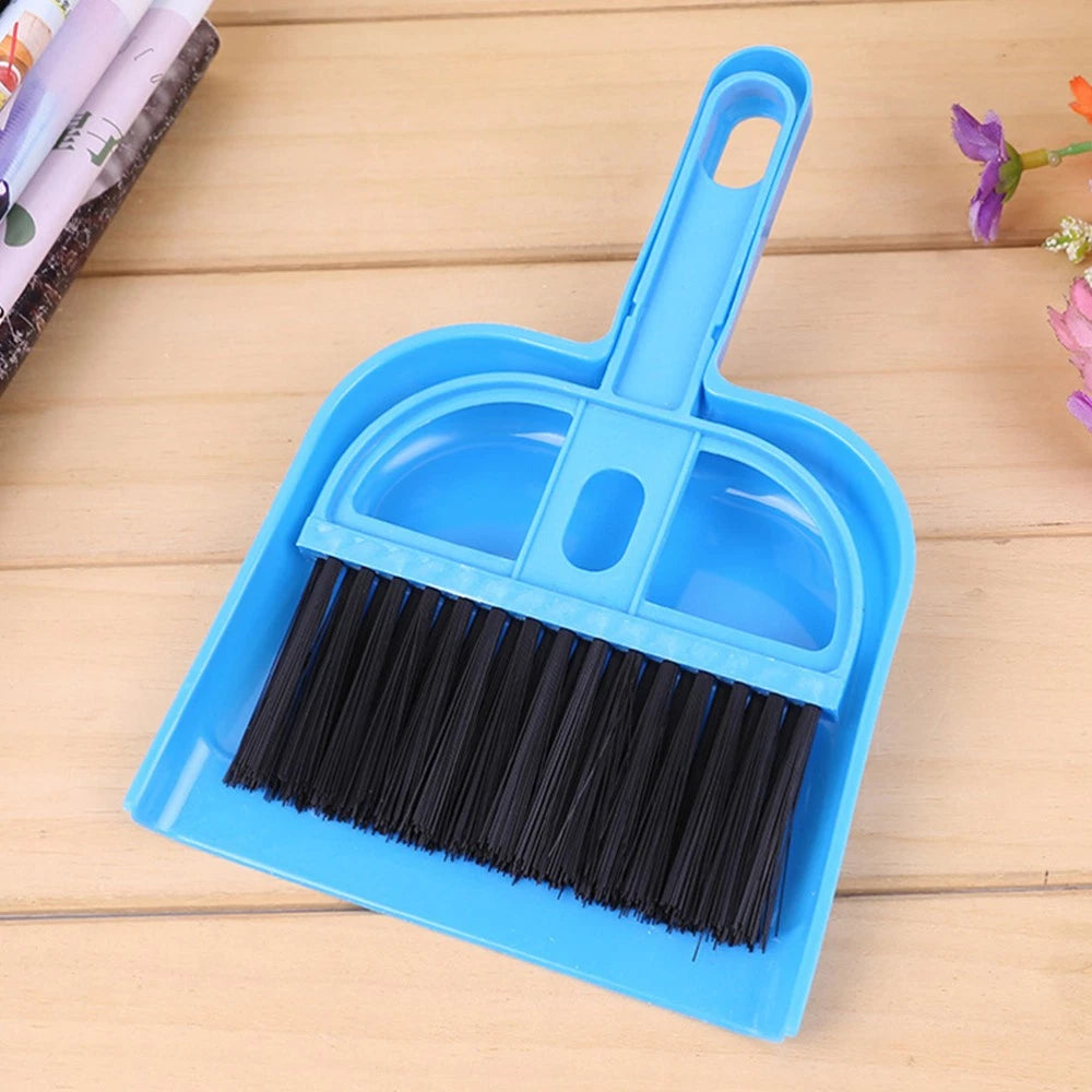 6 Sets Keyboard Cleaner Kit Broom and Dustpan Mini Desk Computer Cleaning
