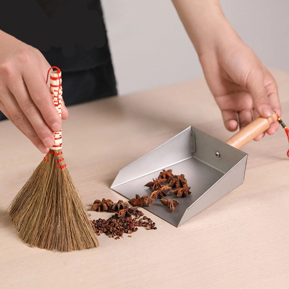 Desktop Cleaning Kit Child Dustpan and Broom Set with Small Brush