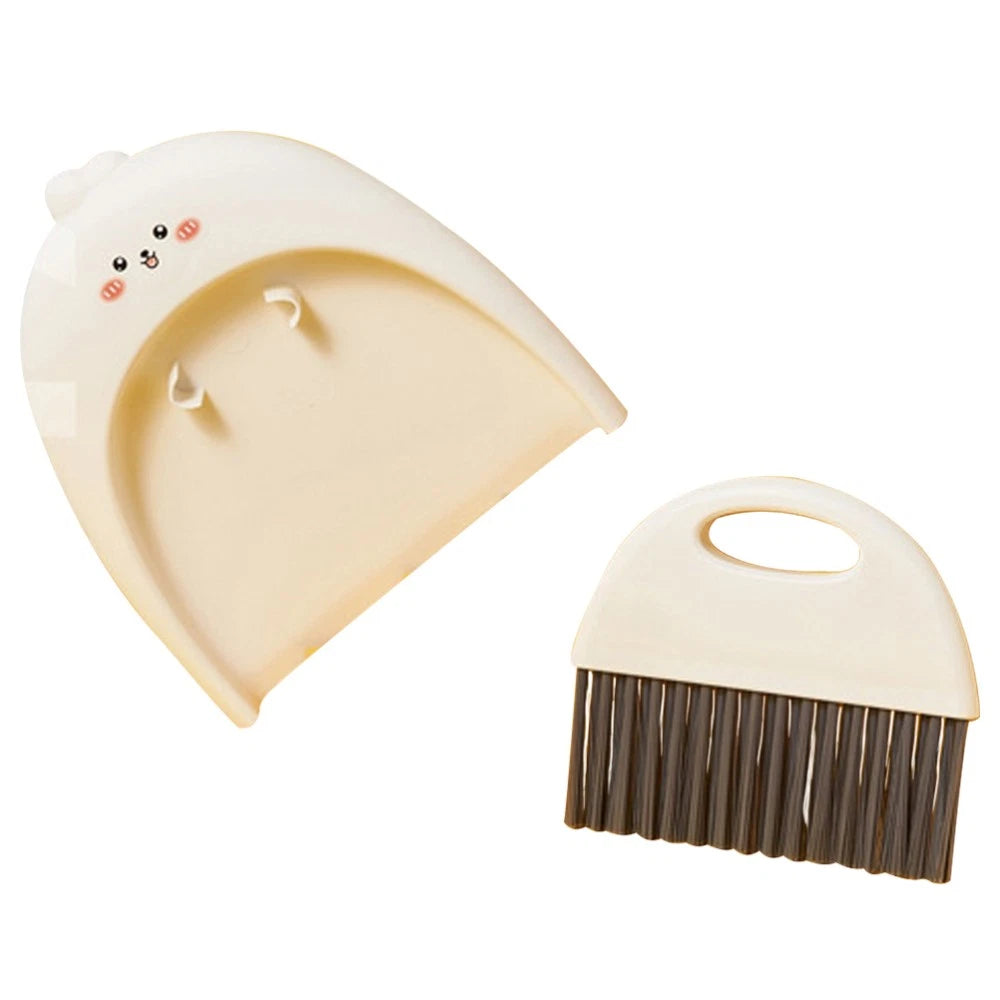 1 Set of Small Broom And Dustpan Kit Desktop Cleaning Tool Cartoon Design