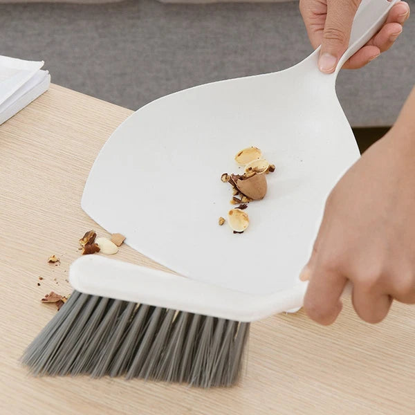 1 Set of Household Mini Broom Cleaning Dustpan Desktop Pet Cleaning Accessory