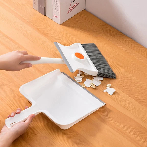 Broom Dustpan Set Mini Brush Child Toddler Desk and Table Cleaning Kit Handheld