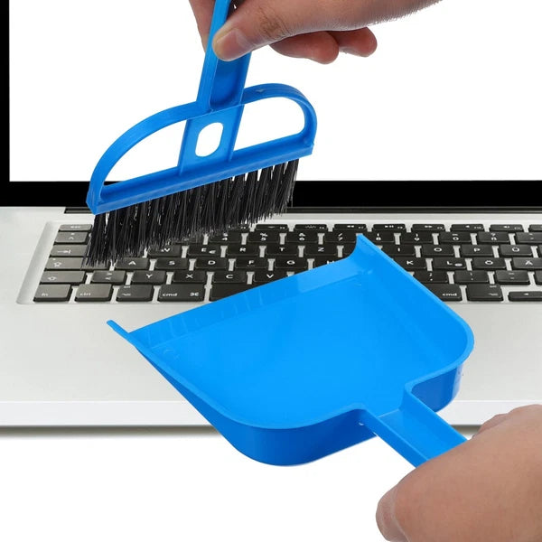 3 Sets Of Cleaning Tools Desktop Pet Cage Small Dustpans Brooms