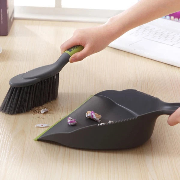 2 Sets of Household Mini Broom and Dustpan Desktop Practical Cleaning Tool