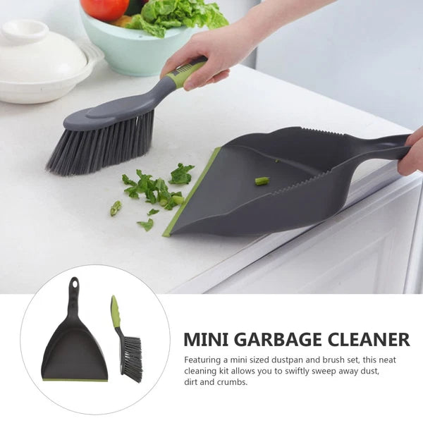 2 Sets of Household Mini Broom and Dustpan Desktop Practical Cleaning Tool
