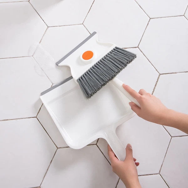 Broom Dustpan Set Mini Brush Child Toddler Desk and Table Cleaning Kit Handheld